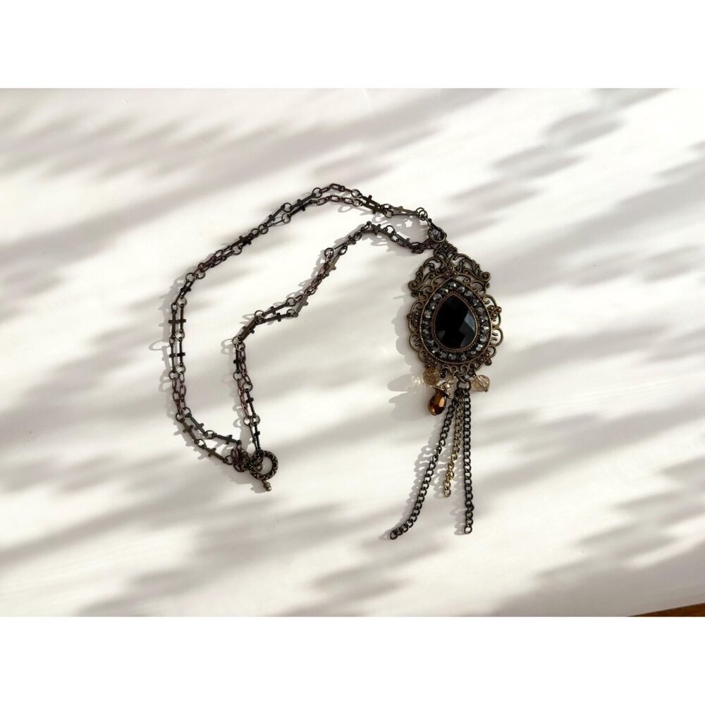 Victorian Inspired Teardrop Shaped Bronzed Faux Filigree Pendant Necklace - 18" - Picture 7 of 14